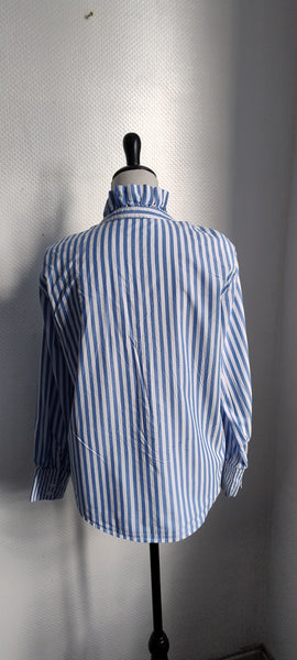 Blouse Rayée col montant volanté