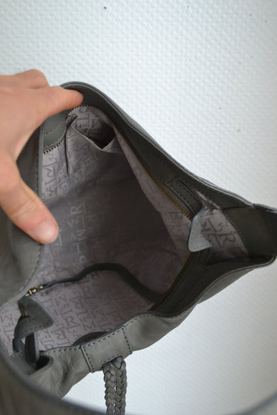 Sac en cuir demi lune gris Lamarthe