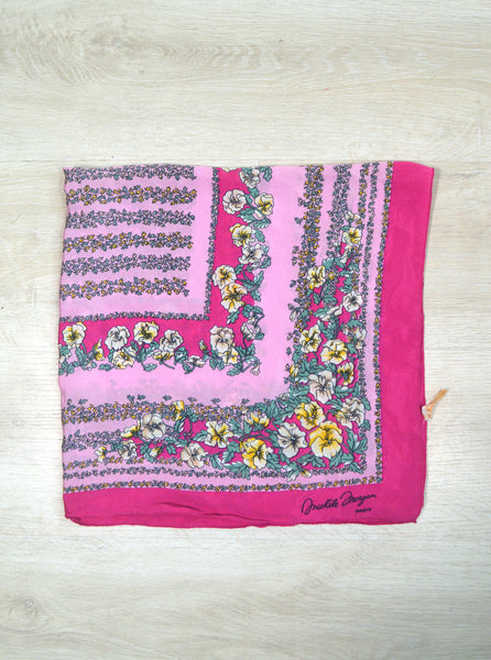 Foulard en soie Vintage