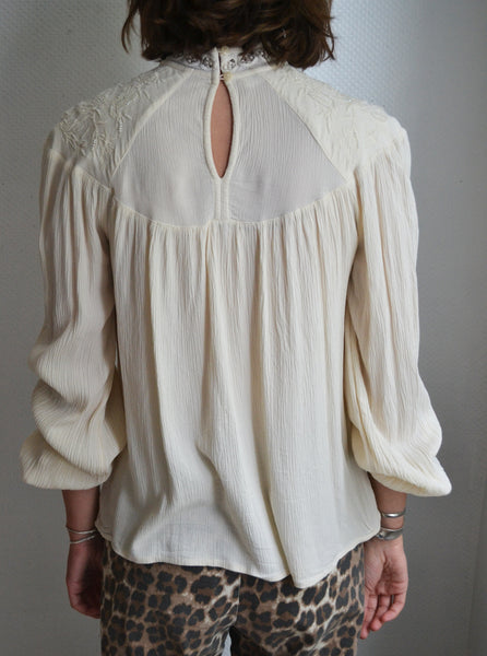 Blouse écrue Perlée