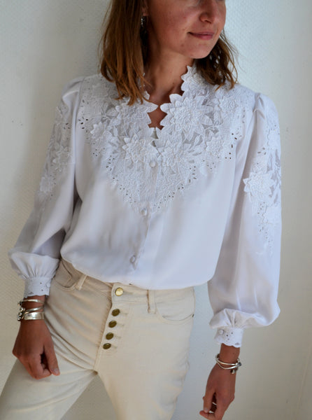 Blouse brodée Vintage Majestueuse