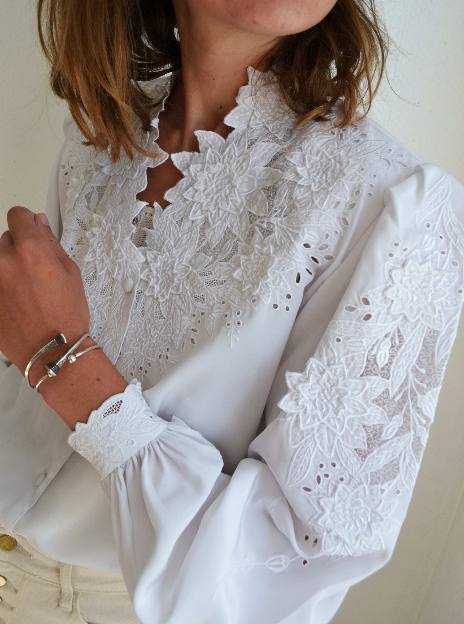 Blouse brodée Vintage Majestueuse