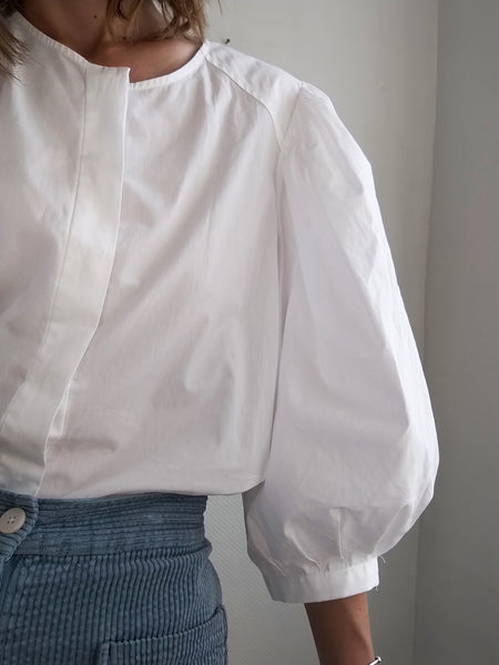 Blouse Neuve manches Ballons