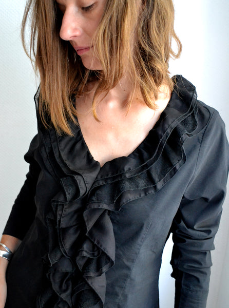 Blouse Noire Jabot