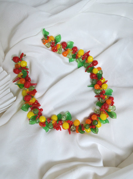 Collier Fruits