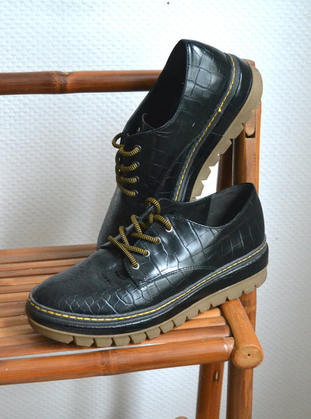 Derbies Tamaris T39