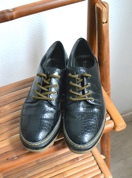 Derbies Tamaris T39