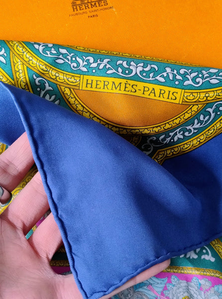 Carré Hermès 90cm QALAMDAN