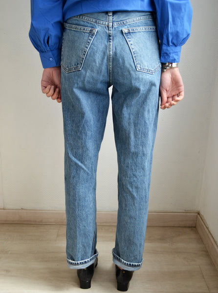 Jean Straight