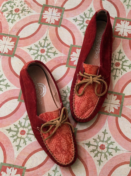 Mocassins Daim Rouges 39