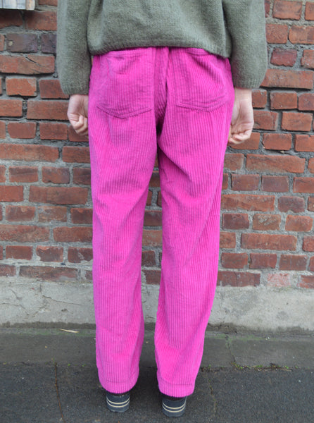 Pantalon fuchsia côtelé