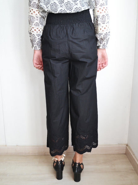 Pantalon Noir Dentelle