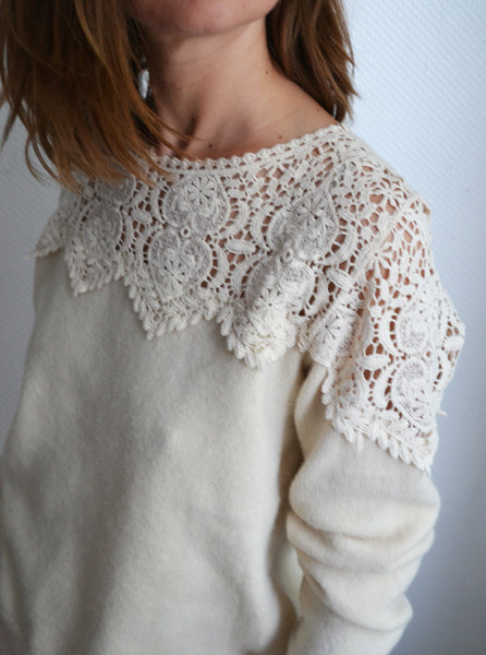 Pull Crème Dentelle