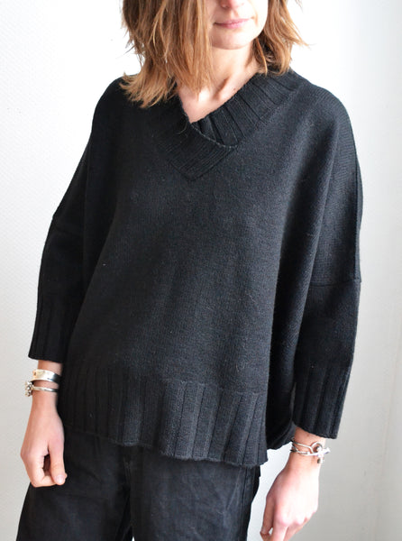 Pull Laine Navabi