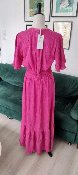 Robe Neuve East Core