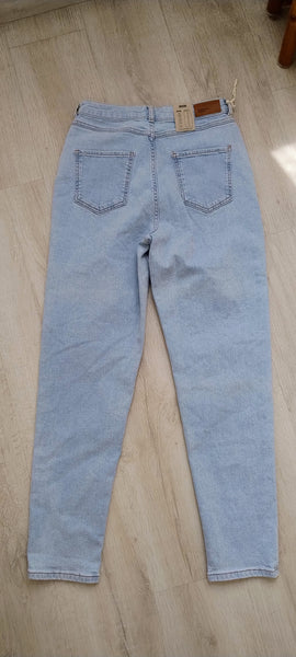 Jean Mom Neuf