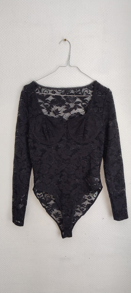 Body dentelle noire