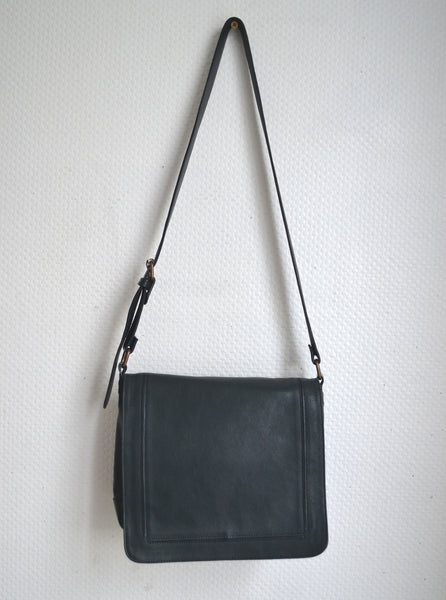 Sac en cuir bleu marine