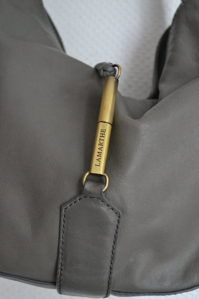 Sac en cuir demi lune gris Lamarthe