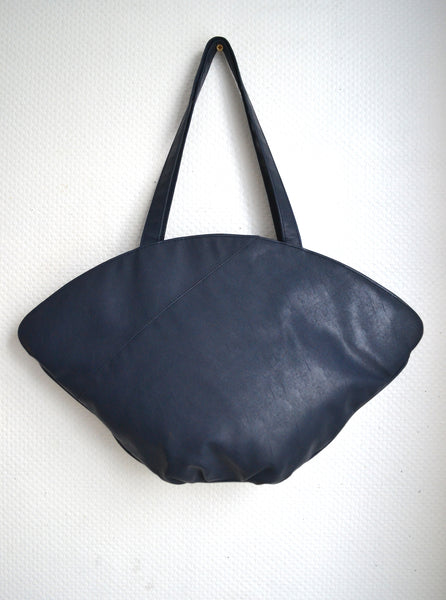 Sac marine à œillets dorés