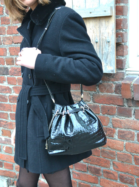 Sac Seau en cuir noir