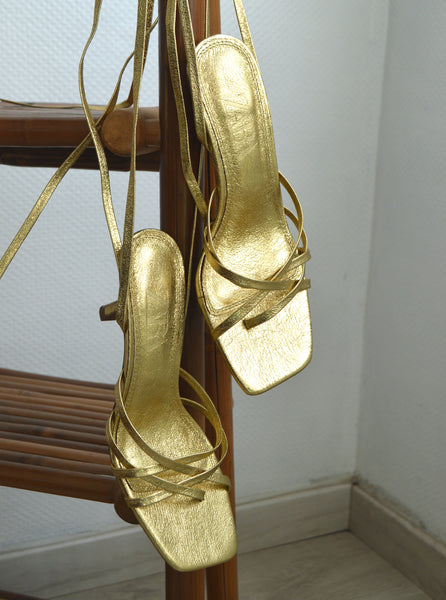 Sandales dorée Zara T38