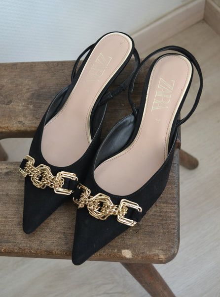 Sandales en daim Zara T40