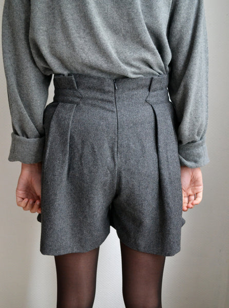Short en Laine Gris