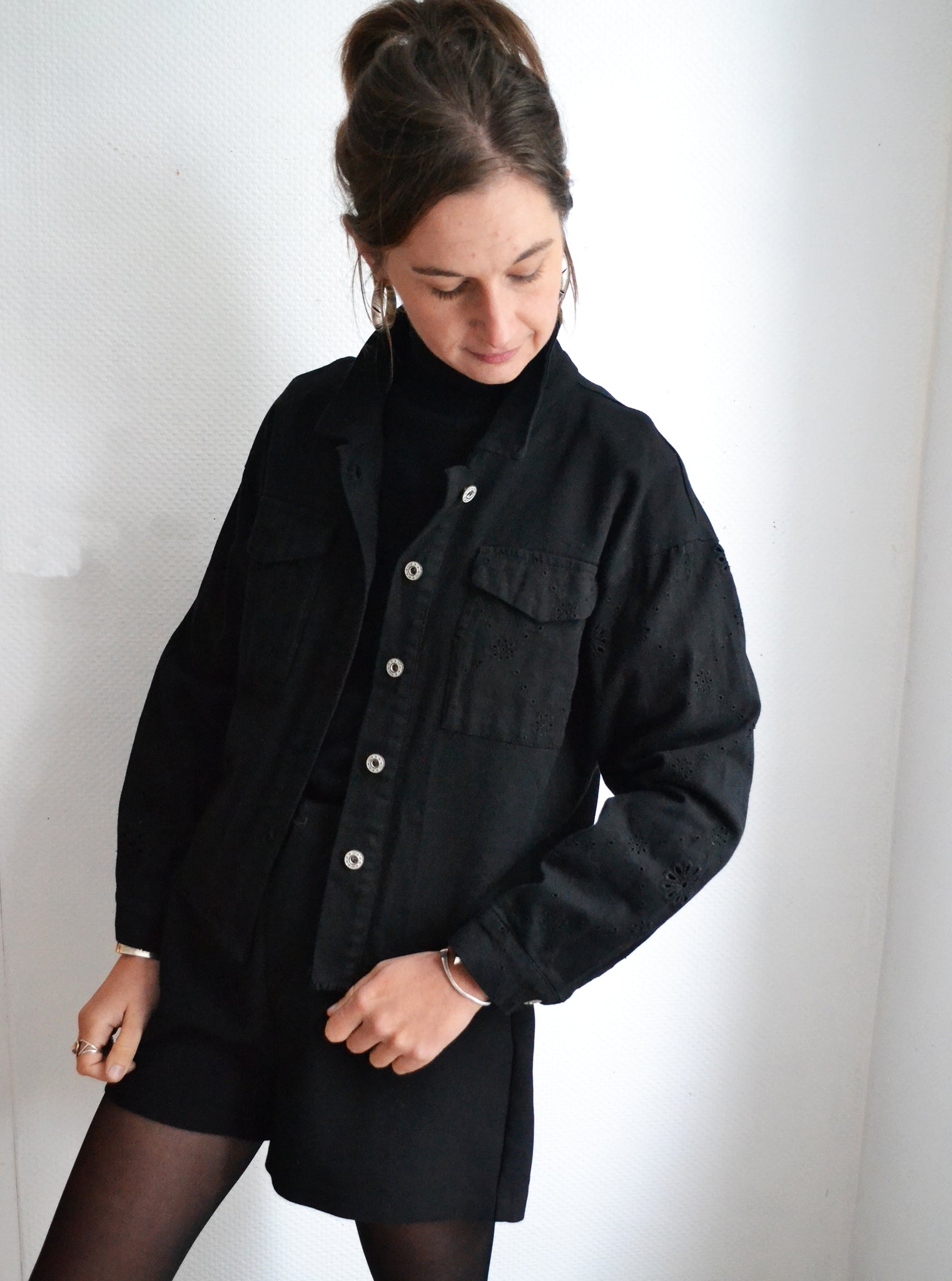 Veste noire broderies